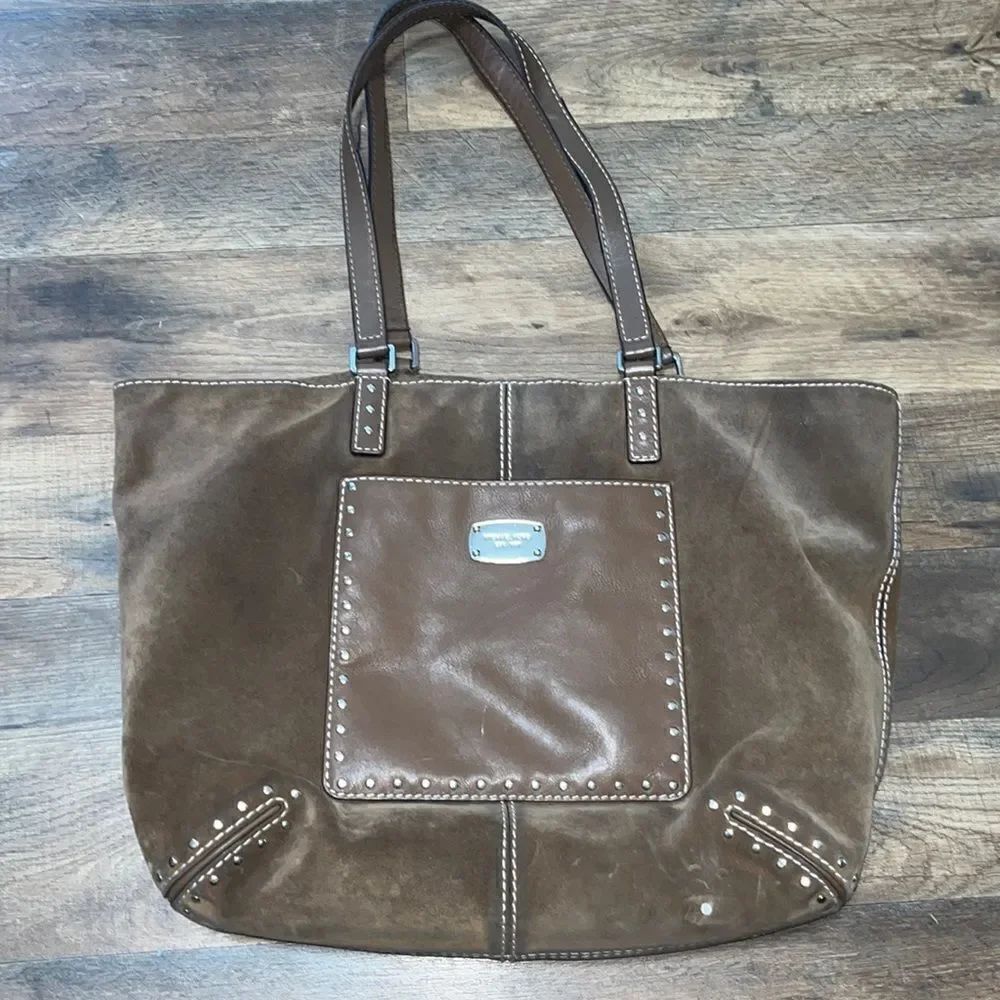 MICHAEL KORS "ASTOR" STUD BROWN LEATHER SUEDE LARGE SHOULDER TOTE  MSRP $398